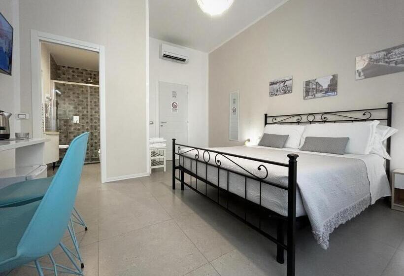 اتاق استاندارد با تخت بزرگ, Affittacamere Everest