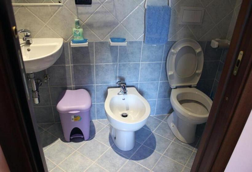 غرفة قياسية, Bed And Breakfast Emilia