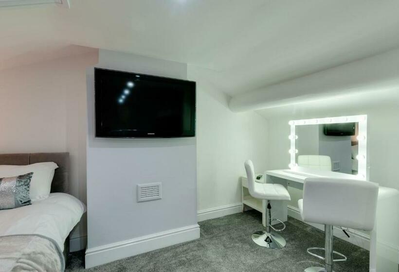 1ベッドルームドゥプレックスアパートメント, Rst Rodney Street