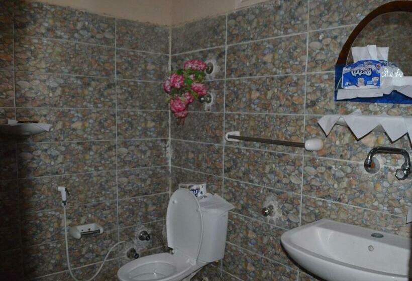 اتاق استاندارد, Mountain Camp Ali Khaled