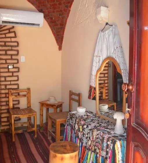 اتاق استاندارد, Mountain Camp Ali Khaled