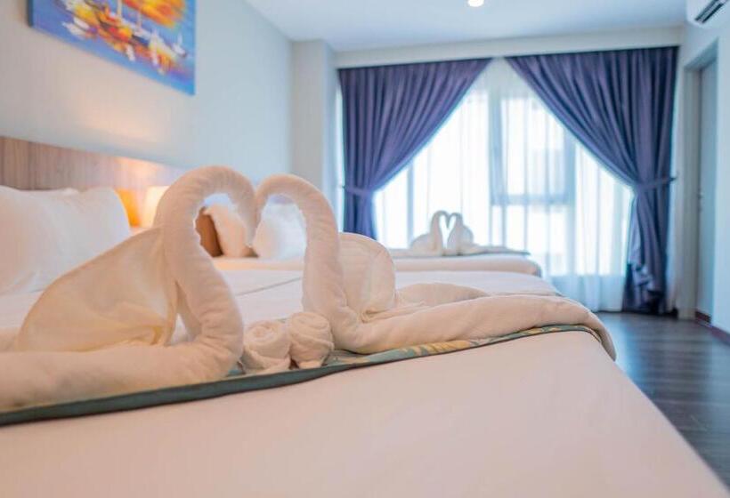 Deluxe Familienzimmer, Flypod