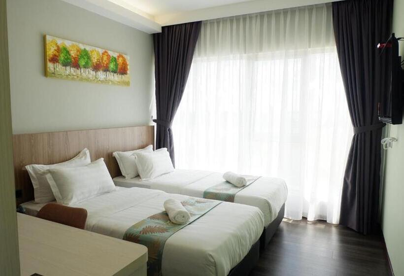 Deluxe Zimmer, Flypod