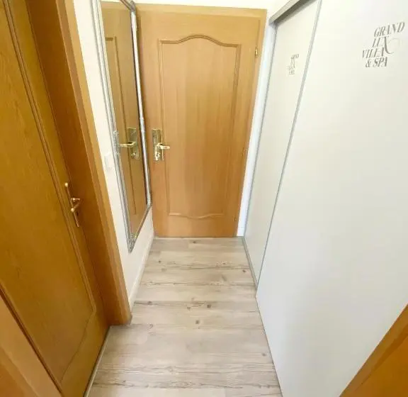 デラックスルーム, Grandlux Villa & Spa