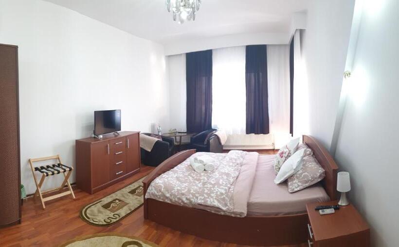 Номер Deluxe, Bonton Rooms