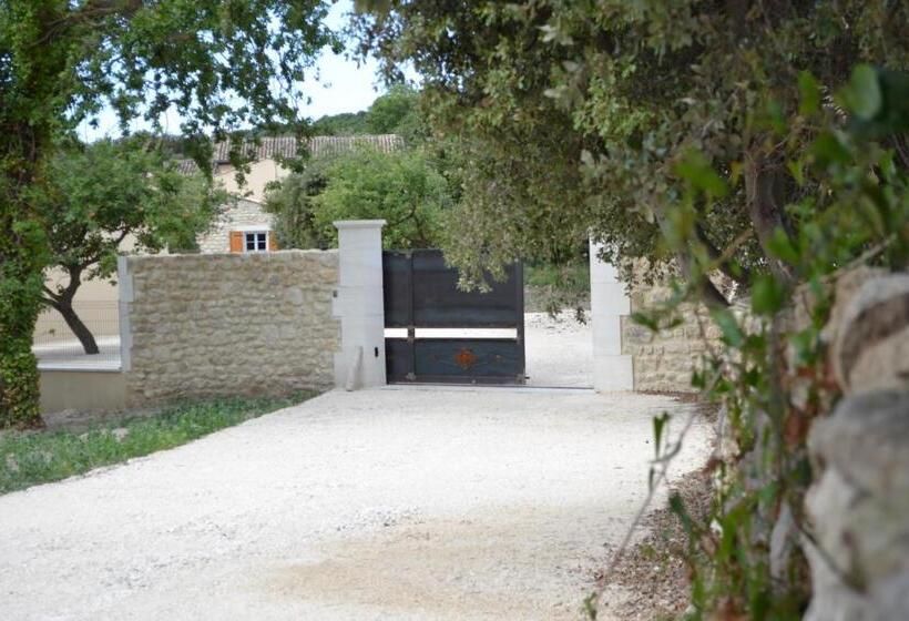 غرفة قياسية مطلّة علي الحديقة, La Romagnolette