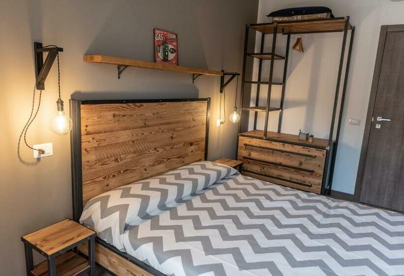 اتاق سوپریور چهار تخته, Officina Rooms