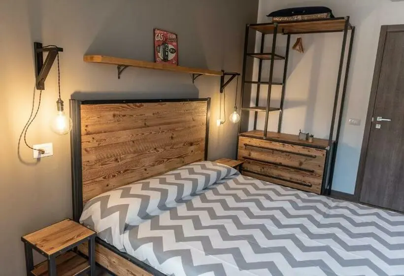 اتاق سوپریور چهار تخته, Officina Rooms