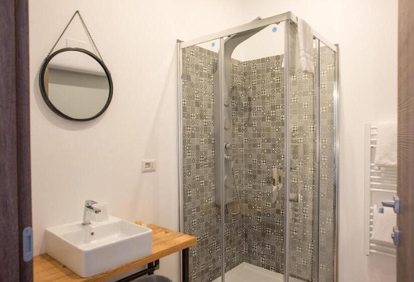 اتاق استاندارد با تراس, Officina Rooms