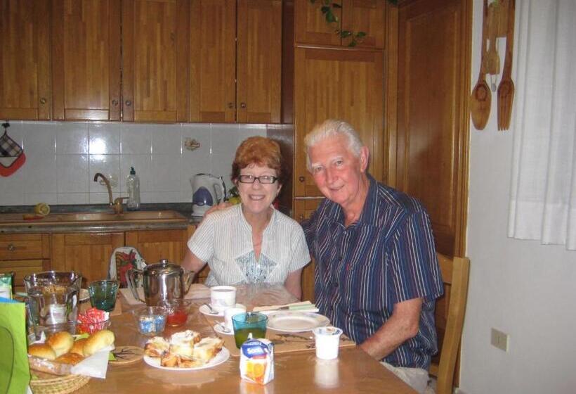 חדר סטנדרט עם מרפסת, Dint A Torre Bed And Breakfast