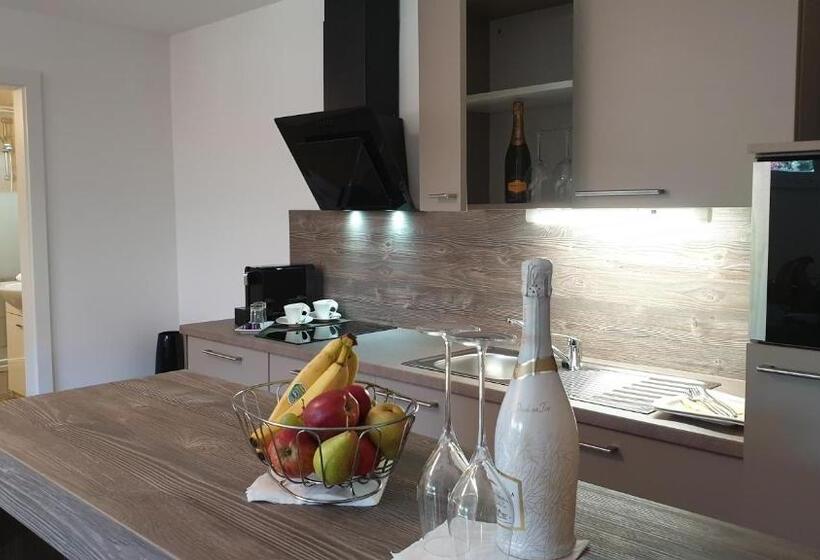 דירת חדר, Fremdenzimmer& Appartementhaus Blassnig