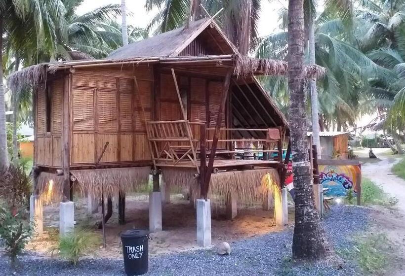 חדר סטנדרט נוף לים, Seacroft Bamboo Village