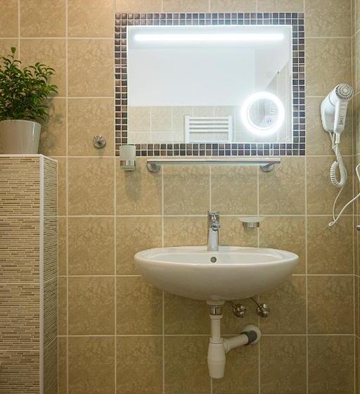 Трехместный Номер Deluxe, Penzion Rita