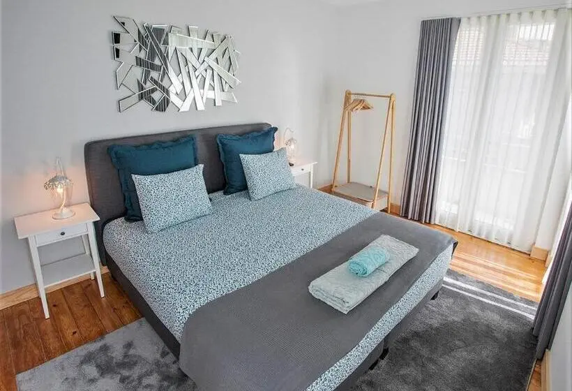 سوئیت با بالکن, Porto Je T Aime   Sweet Rooms