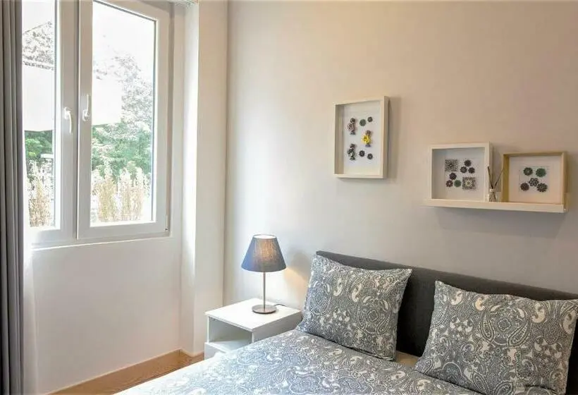 سوییت جونیور, Porto Je T Aime   Sweet Rooms