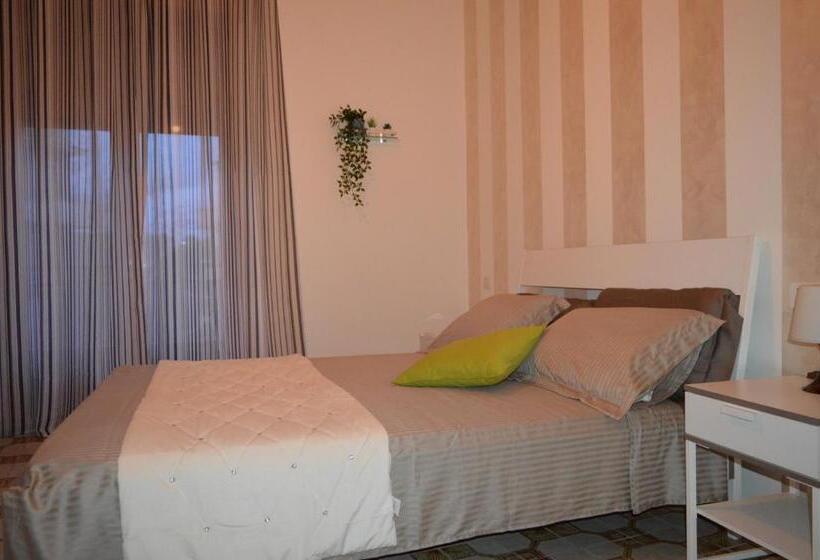 Номер Стандарт, White Beach Le Castella