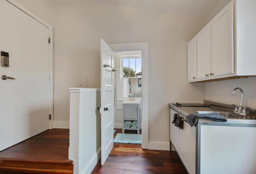 استودیوی استاندارد, Freret Apartments Near Streetcar & Tulane