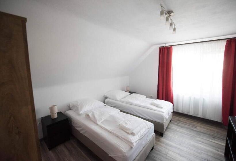 شقة غرفة واحدة, Casa Zia