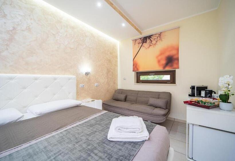 经济房, B&b Golden House & Spa