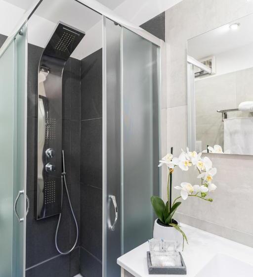 舒适三人间, B&b Golden House & Spa