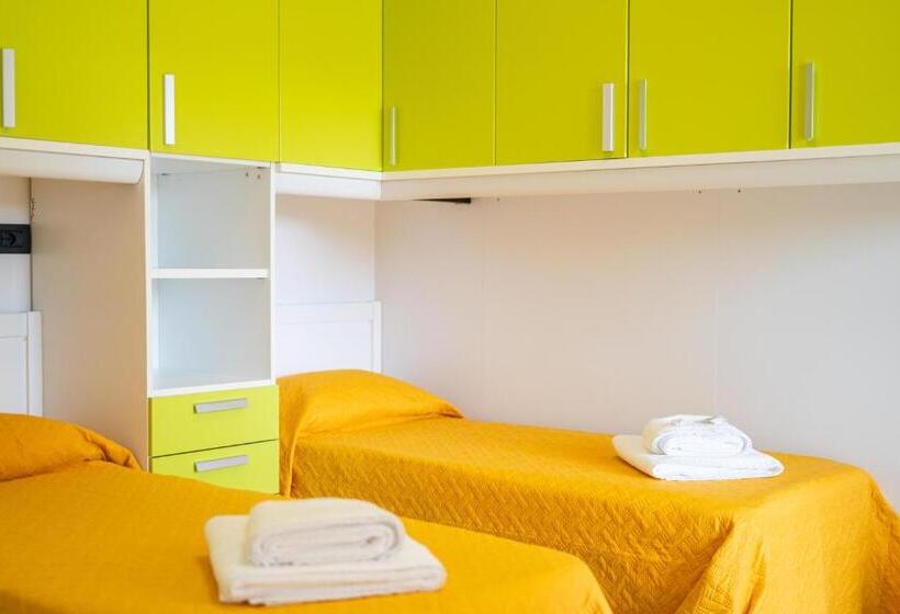 带3个卧室的公寓, B&b Golden House & Spa