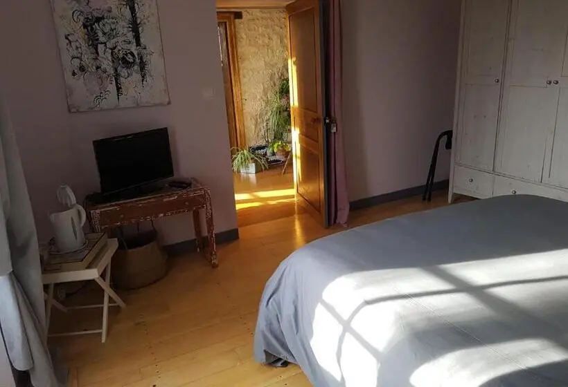 ガーデンビュースタンダードルーム, Chambres D Hôtes Du Tilleul