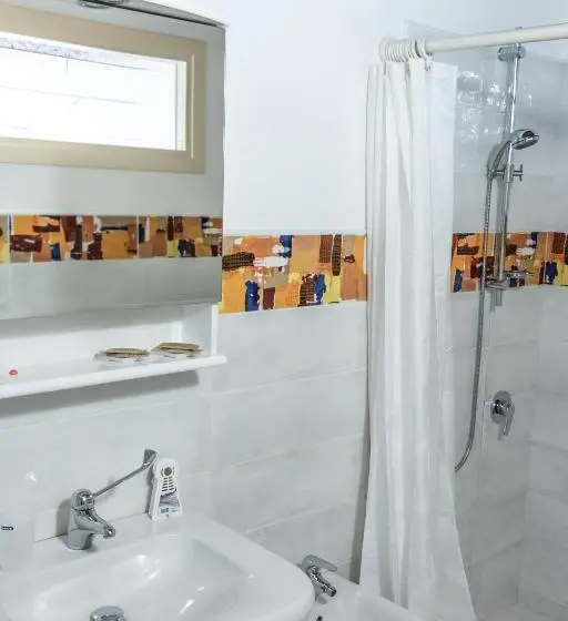 اتاق استاندارد, La Casa Di Santino