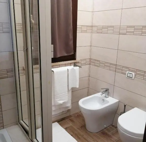 اتاق استاندارد یک نفره, Villa Niscima