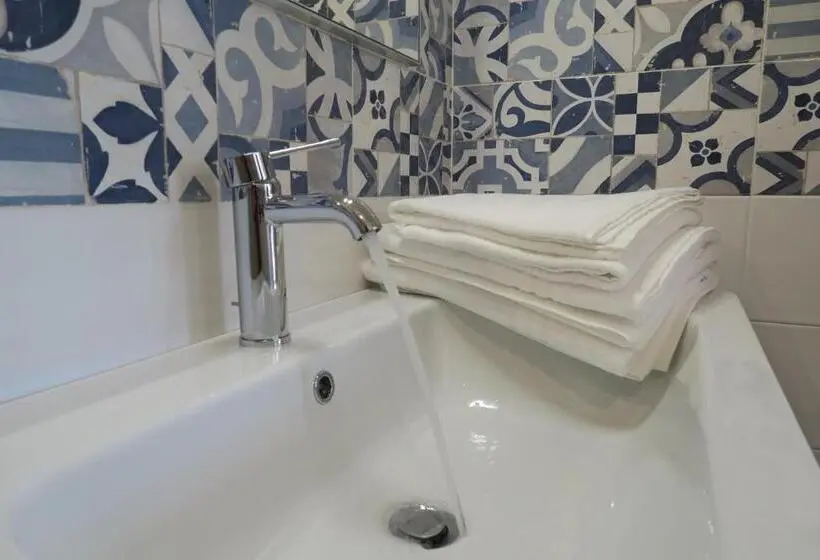 1 Bedroom Apartment Lake View, Oasi Da Vinci