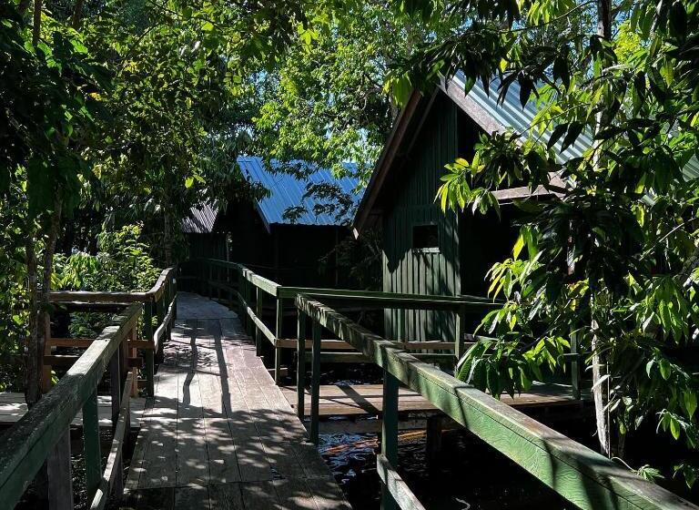 샬레, Amazônia Exxperience