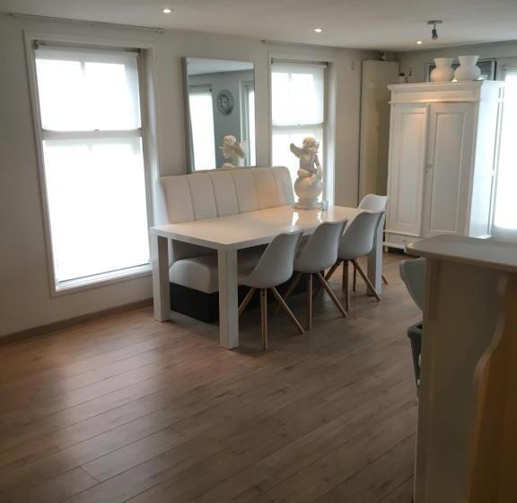 کلبه ییلاقی سوپریور یک خوابه, Casa Qirih