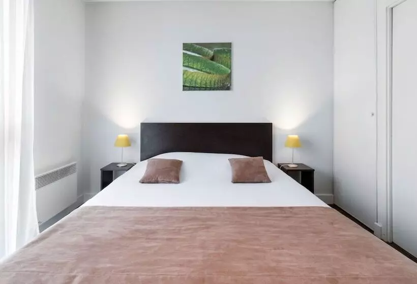 استودیوی استاندارد با تخت دوبل, All Suites Pau – Zenith