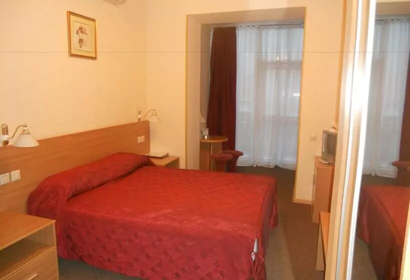 Standard-studio, Eurohotel Southern