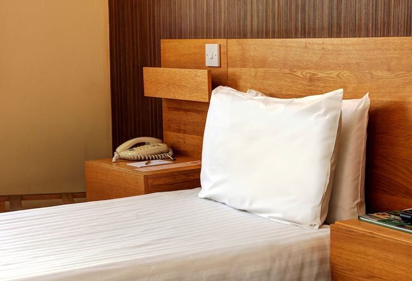Номер Стандарт, Best Western Thurrock