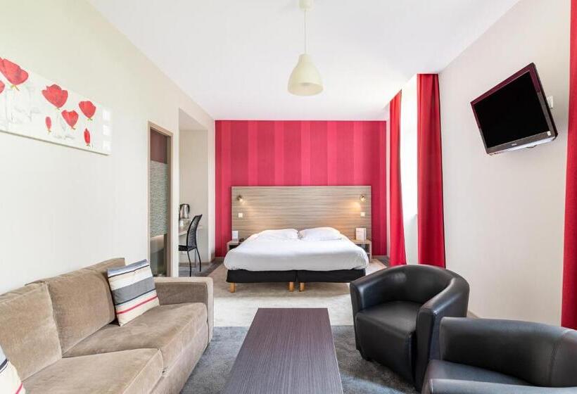 اتاق استاندارد سه نفره, Brit Hotel Spa Le Connetable