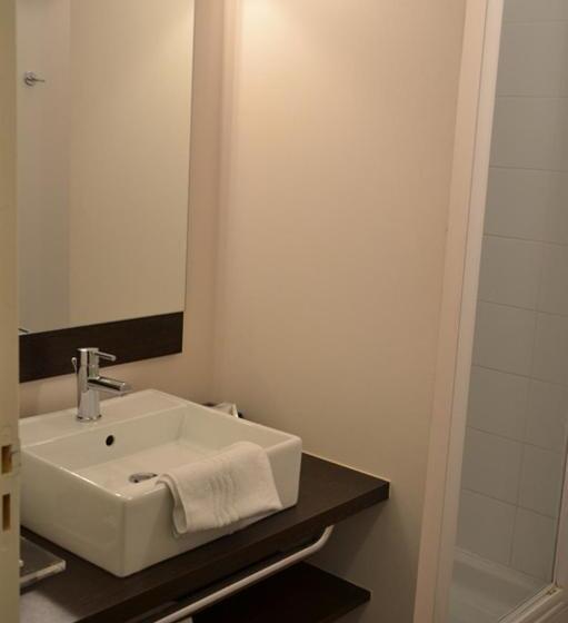 استودیوی استاندارد, Brit Hotel Spa Le Connetable