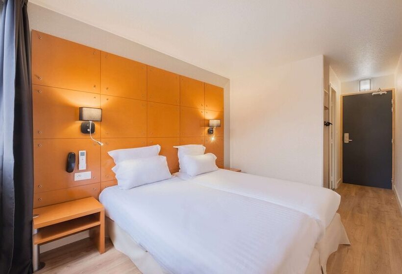 Pokój Standard, Comfort Hotel Lille L Union