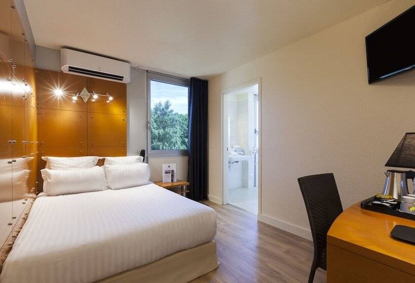 Номер Стандарт, Comfort Hotel Lille L Union