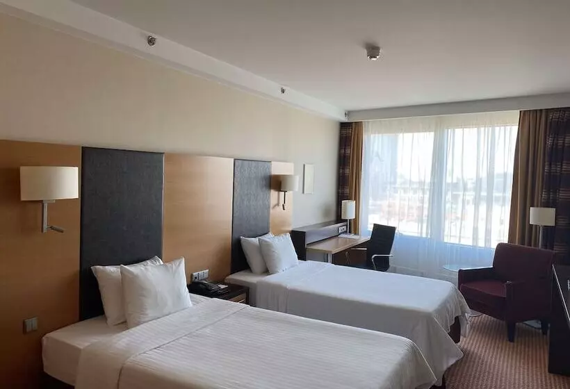 スタンダードルーム, Courtyard By Marriott Moscow Paveletskaya