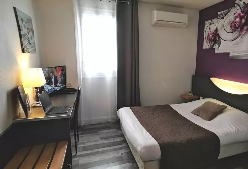 身障者適用スタンダードルーム, L Hôtel Du Marais Romilly Centre