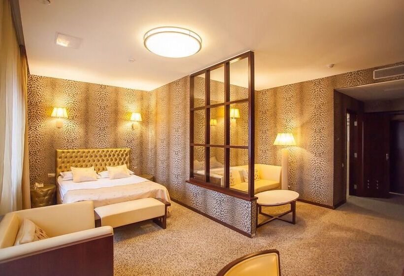 اتاق لوکس, Marton Palace Kaliningrad