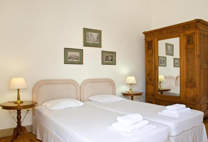 اتاق اجرایی, Omiros