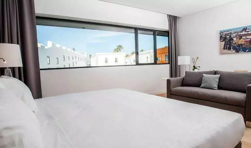 اتاق سوپریور سه تخته, Pestana Cidadela Cascais  Pousada & Art District