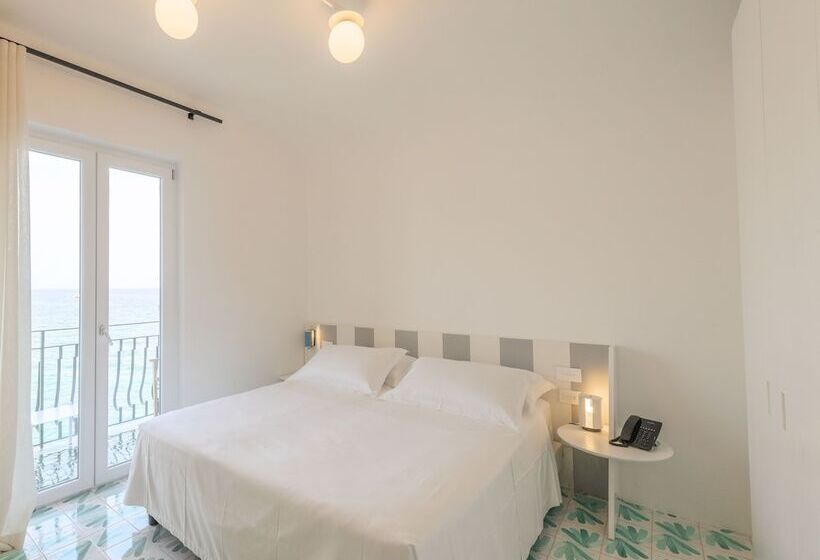 高级海景房, Miramare Sea Resort & Spa