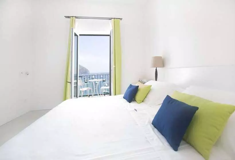 オーシャンビュースーペリアールーム, Miramare Sea Resort & Spa