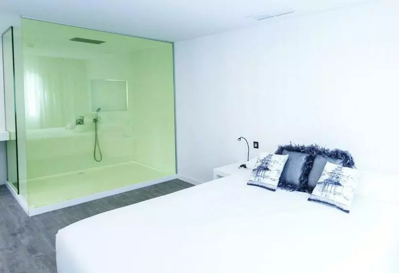 スイート, Seven Hotel & Wellness Gay Men Only