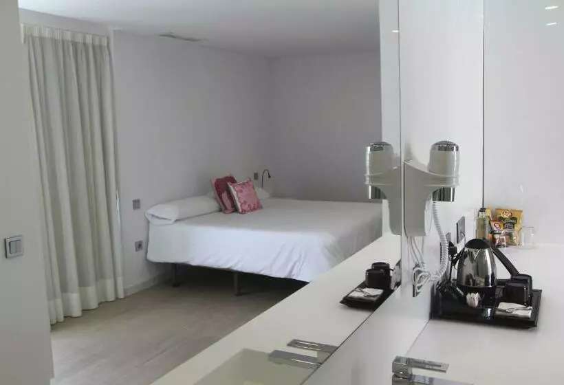 スーペリアールーム, Seven Hotel & Wellness Gay Men Only