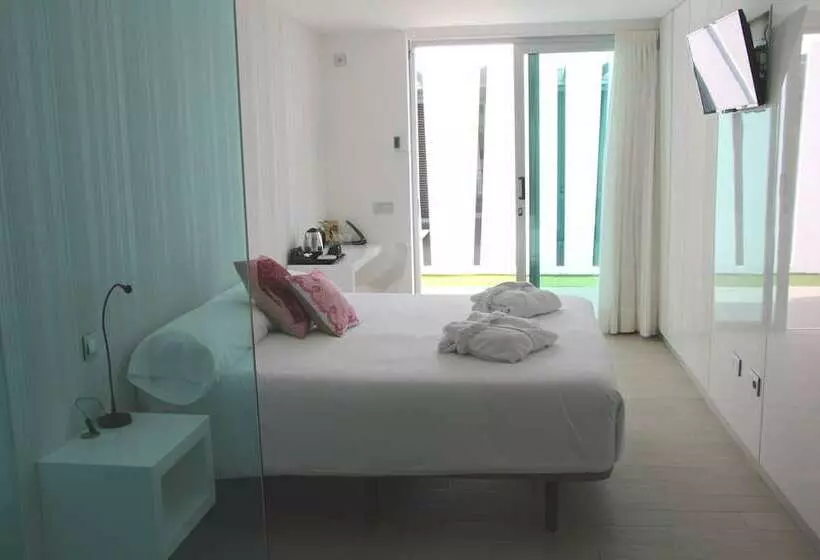 スタンダードルーム, Seven Hotel & Wellness Gay Men Only