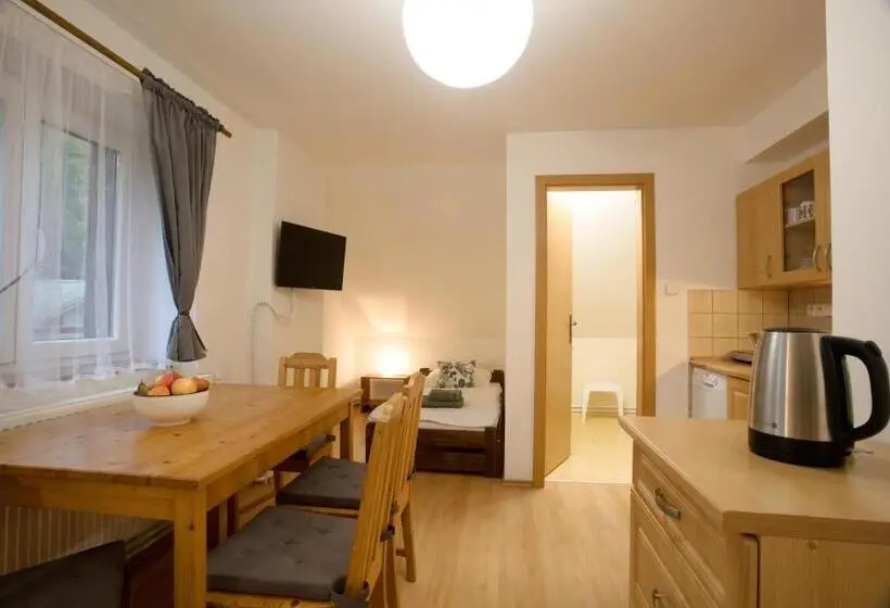 １ベッドルームアパートメント, Apartmány Bramborka