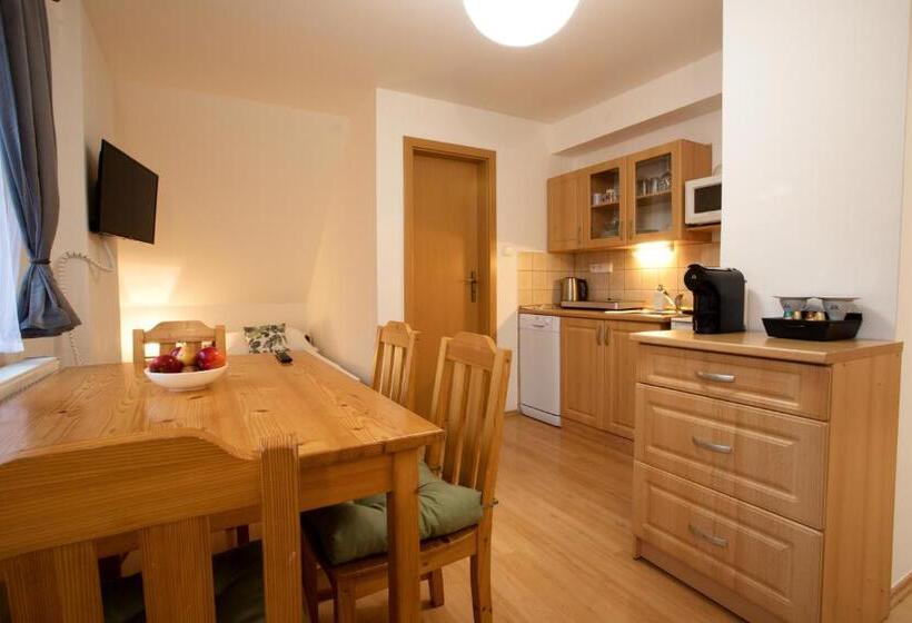 آپارتمان 1 خوابه, Apartmány Bramborka